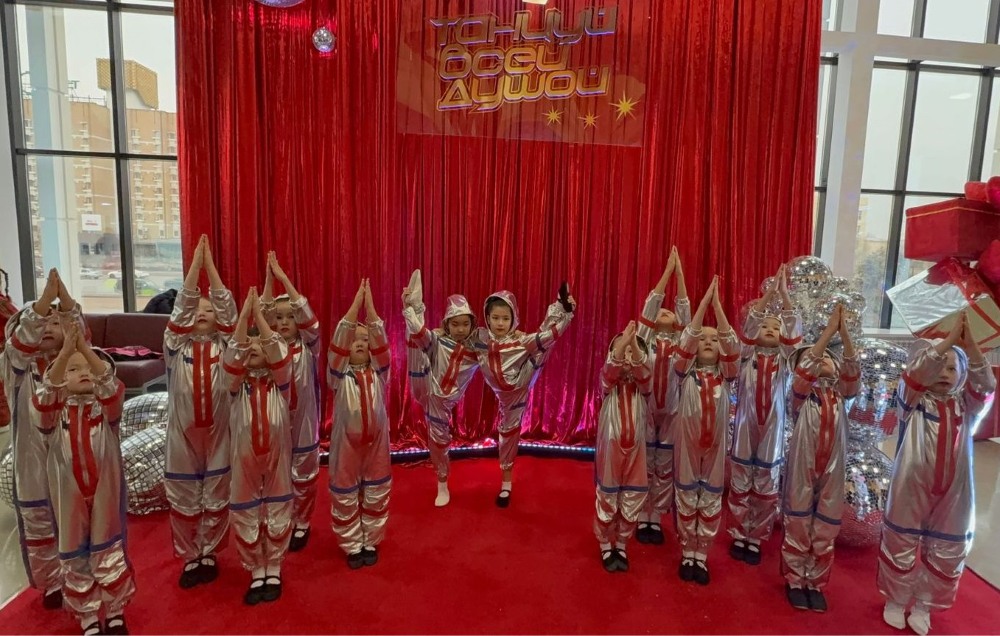 Победа студии современного танца «Жұлдыздар»